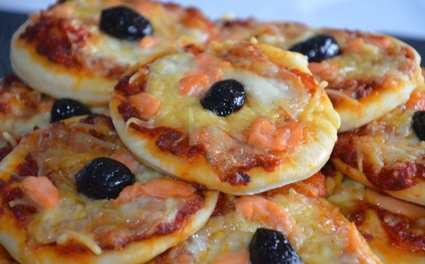 Box 20 mini pizza au saumon